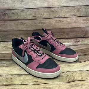 pink and black nike dunks